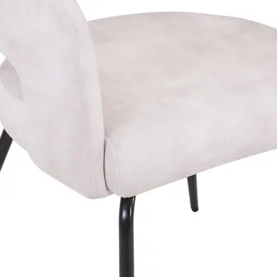 Ravenna 5-Piece Dining Set with Rectangular Dining Table in Maple and 6 Dining Chairs in Beige Velvet