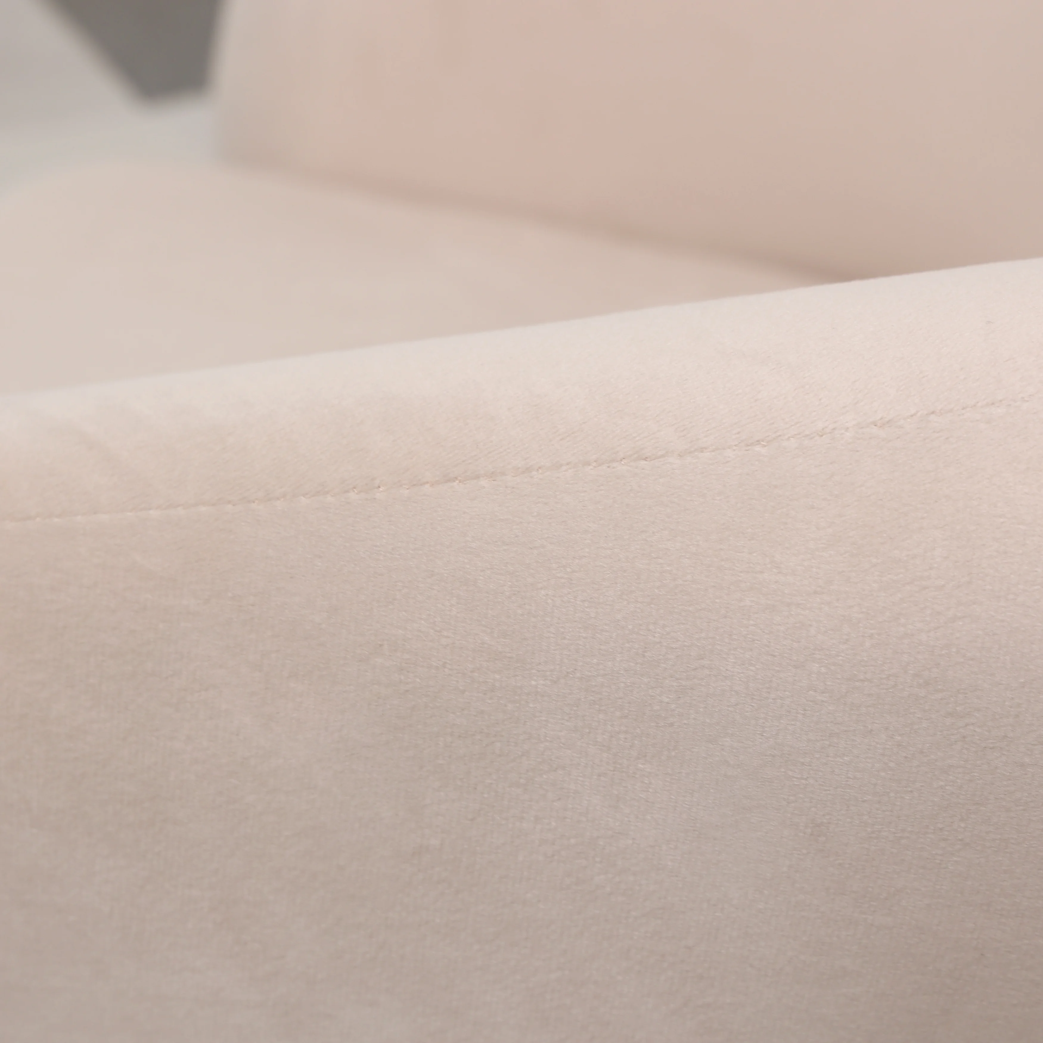 Lylo Collection Modern Accent Chair In Beige Velvet