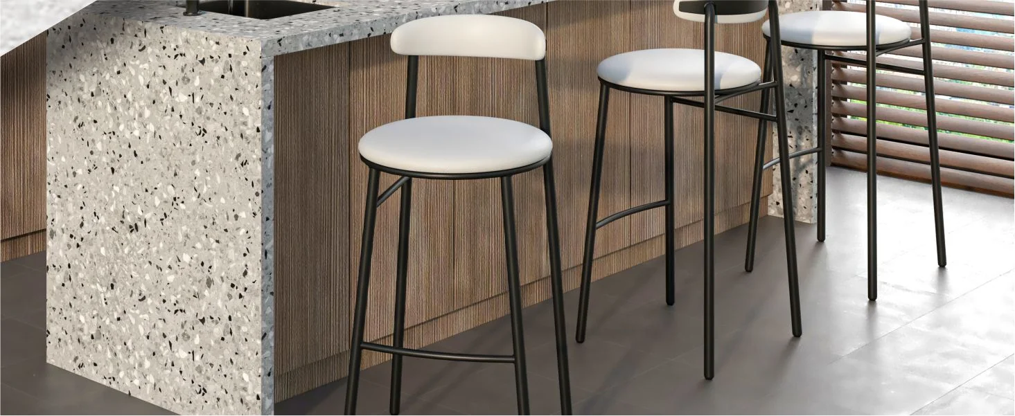 Lume Collection Modern Bar Stool in White