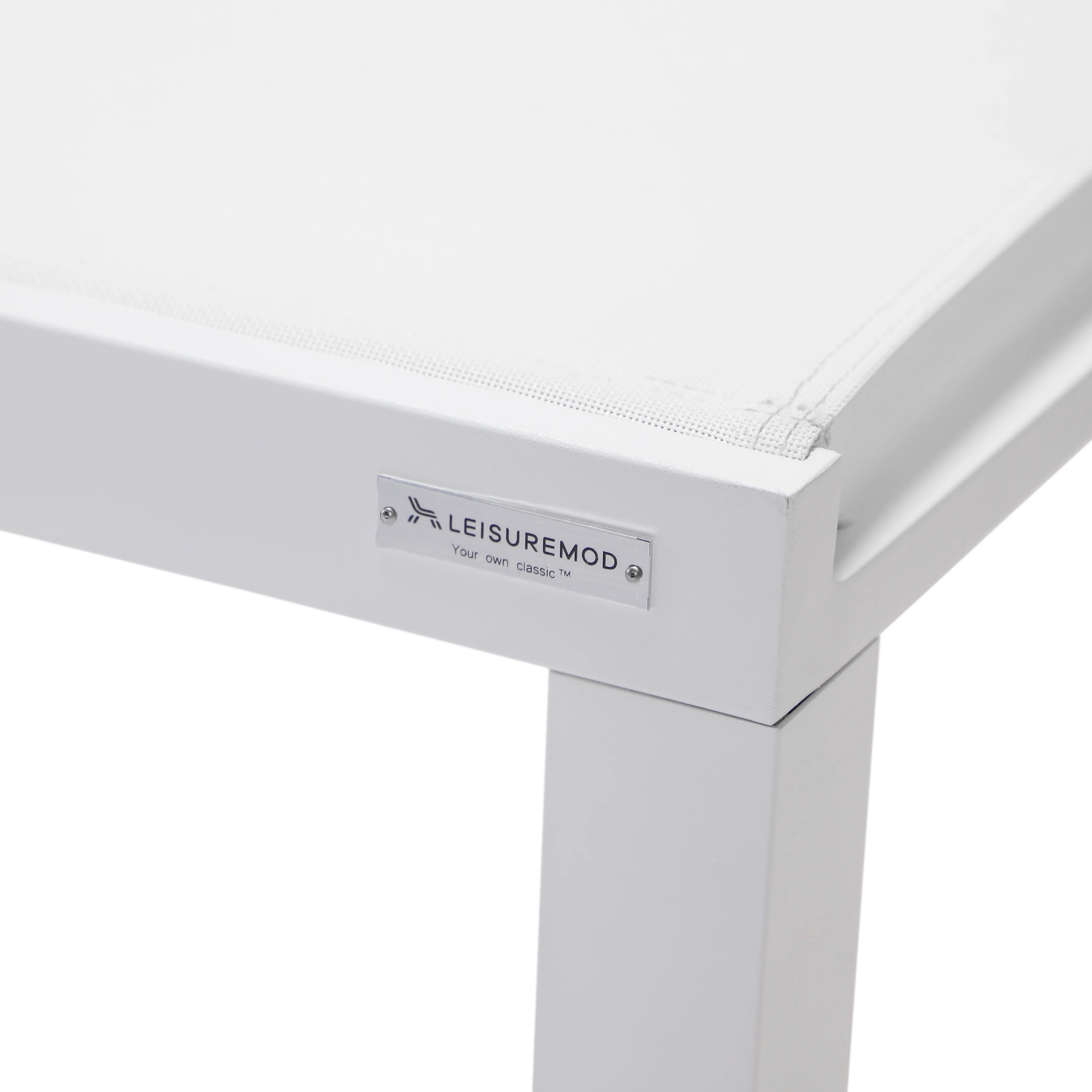 Marlin Patio Chaise Lounge Chair With White Aluminum Frame, Set of 2 in White