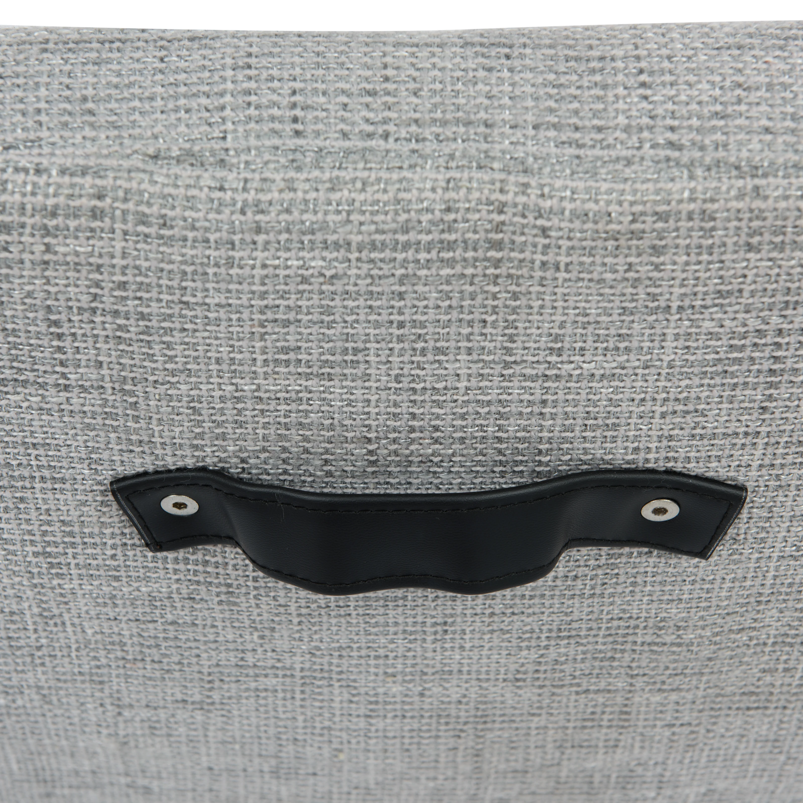 Milwood Accent Chair w/ Dowel Legs