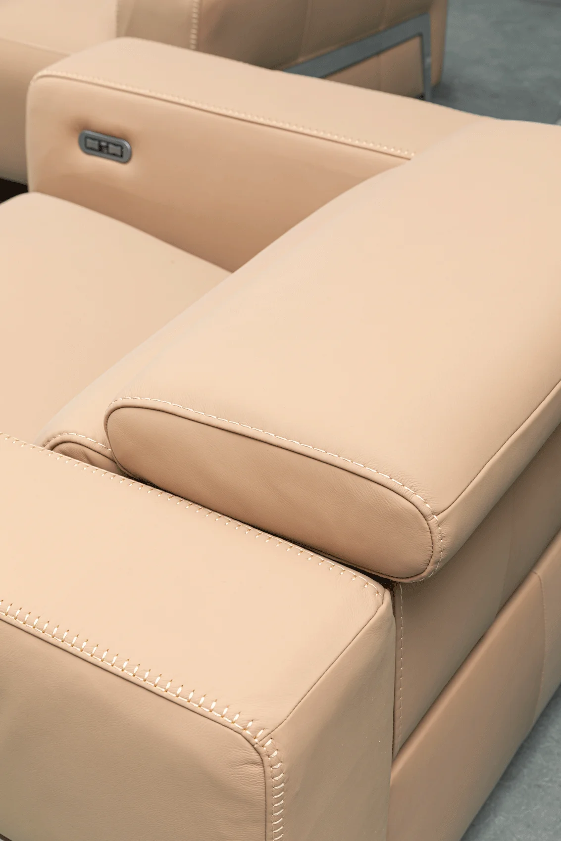 B2112 Power Recliner Set