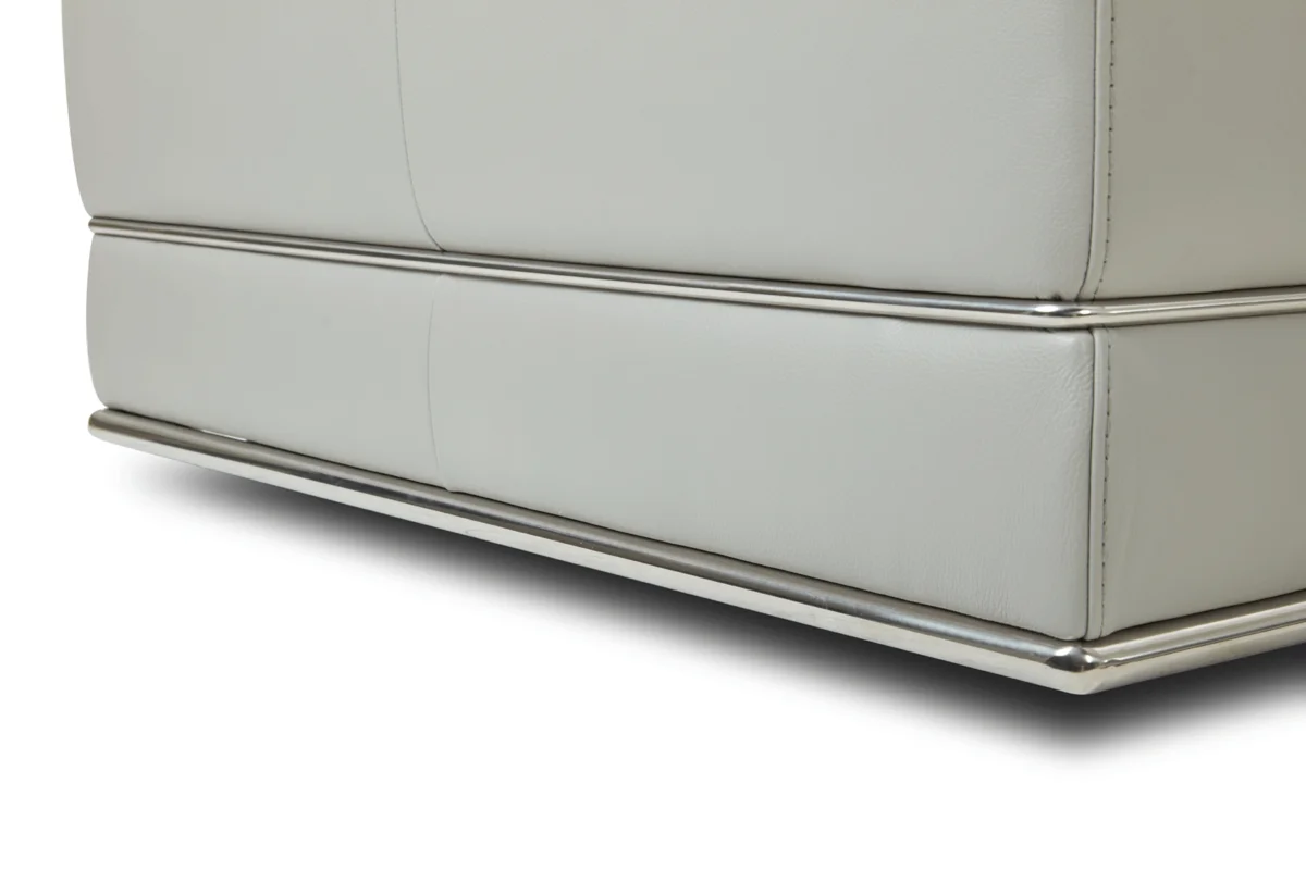 1576 Sectional Right by Kuka