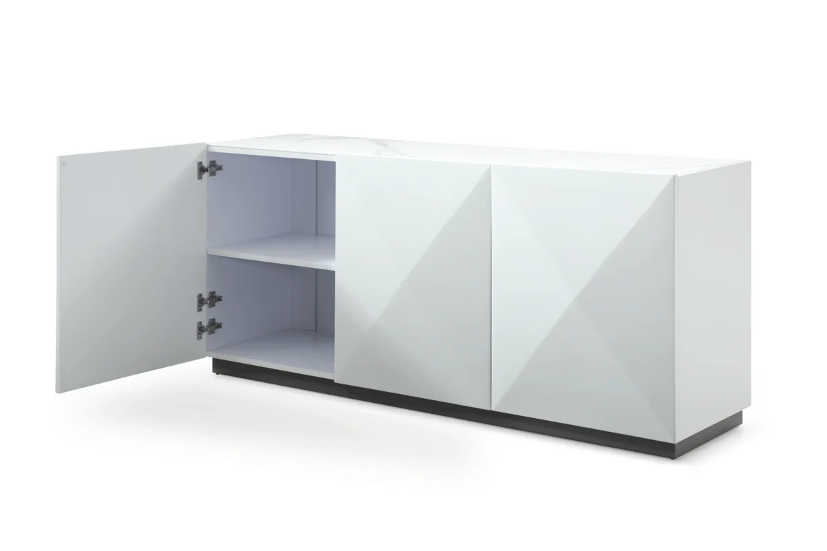 9035 Table with 1254 Chairs and 3012 buffet