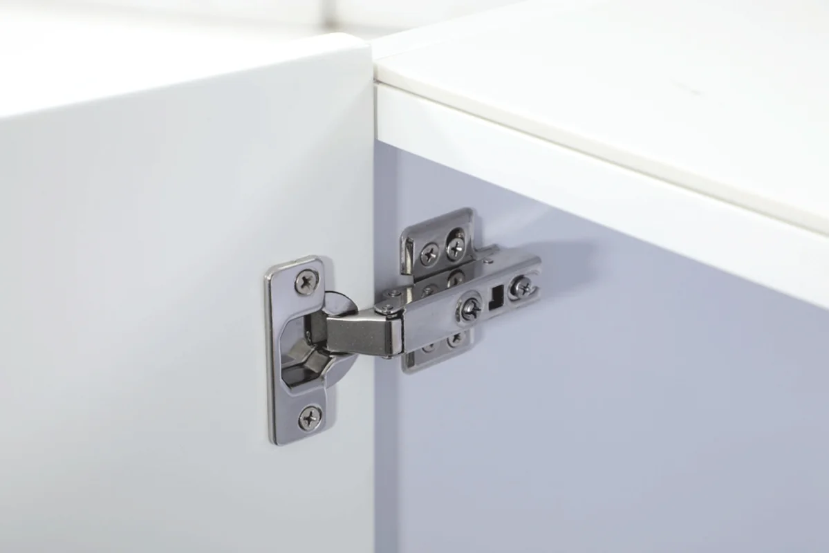 9035 Table with 1254 Chairs and 3012 buffet