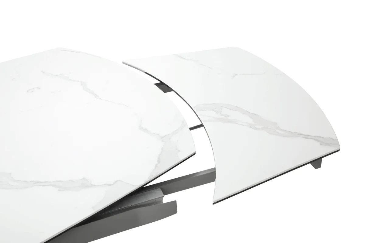 9035 Table with 1254 Chairs and 3012 buffet