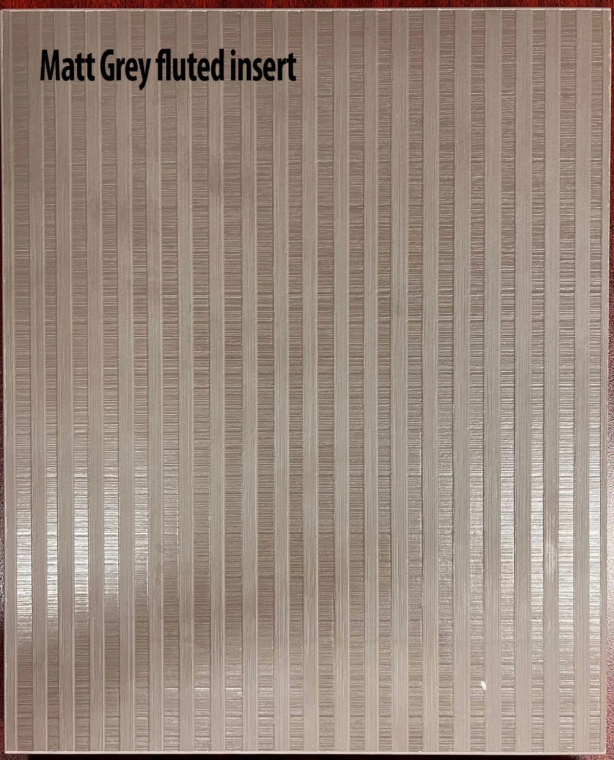 Matt grey fluted insert