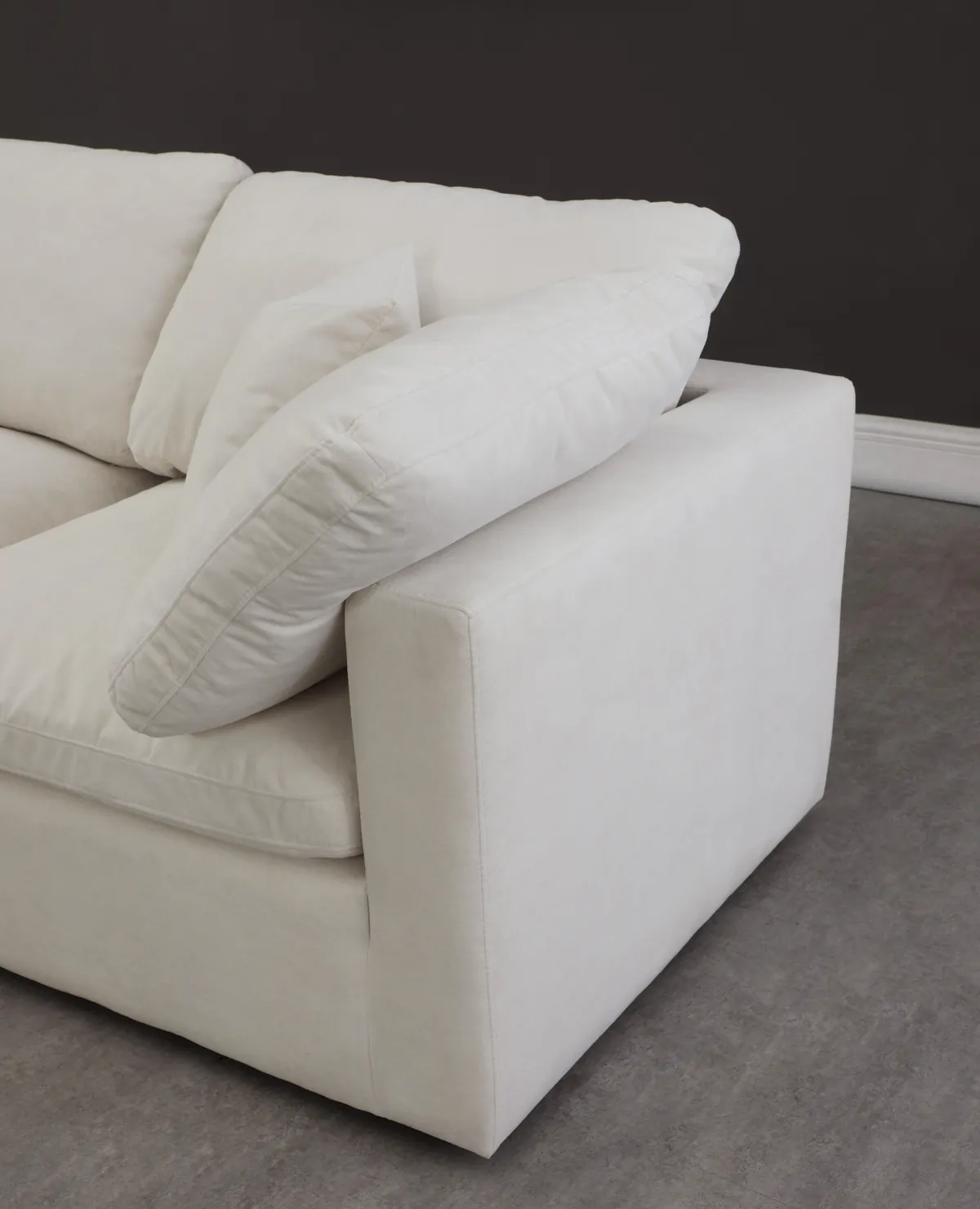Plush - 5 Piece Modular Corner Armless Sectional - Cream