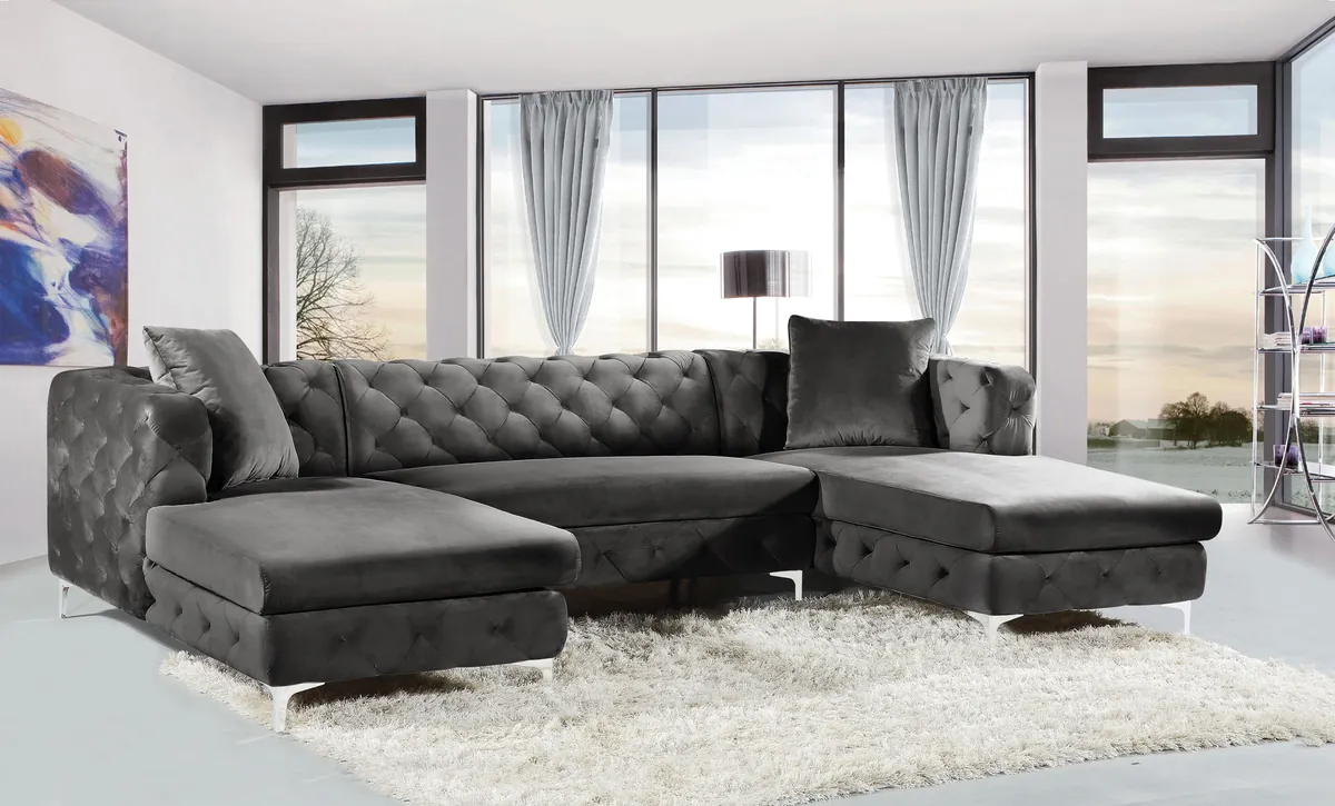 Gail - 3 Piece Sectional - Gray