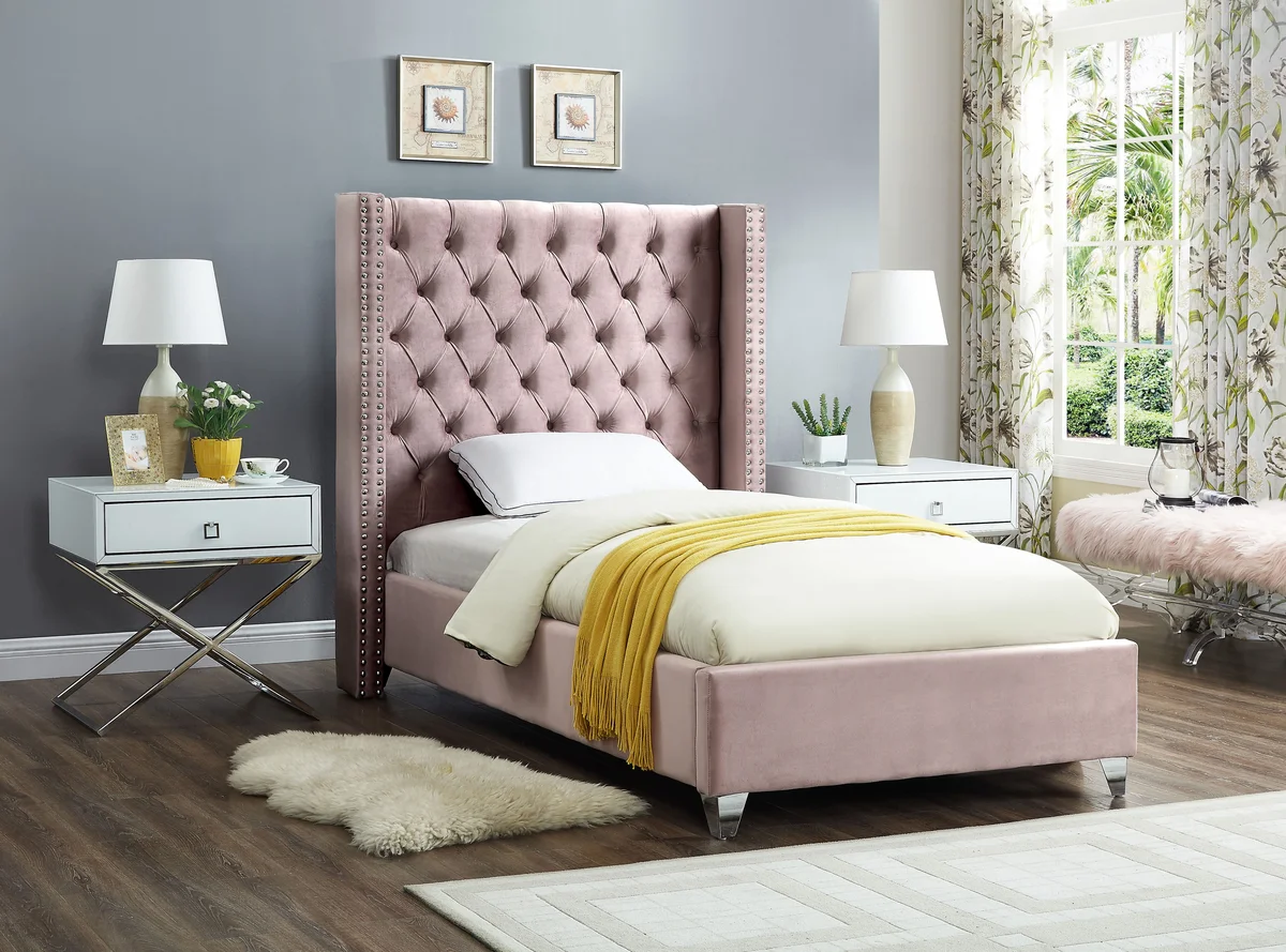 Aiden - Bed - Pink - View 2