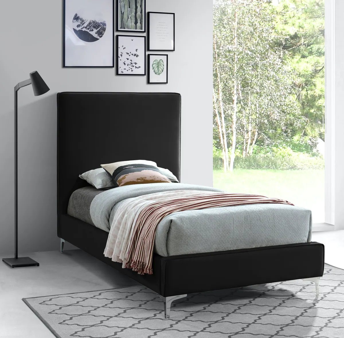 Geri - Twin Bed - Black