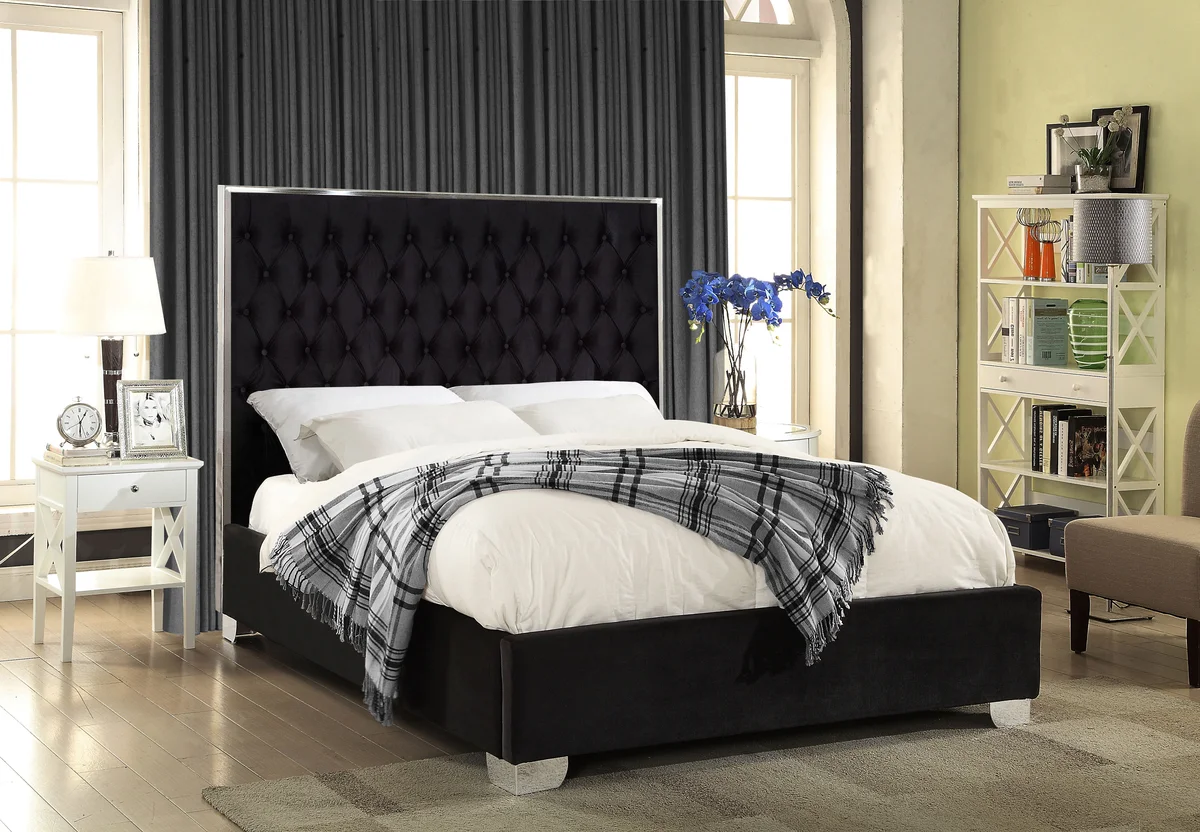 Lexi - Queen Bed - Black - View 2