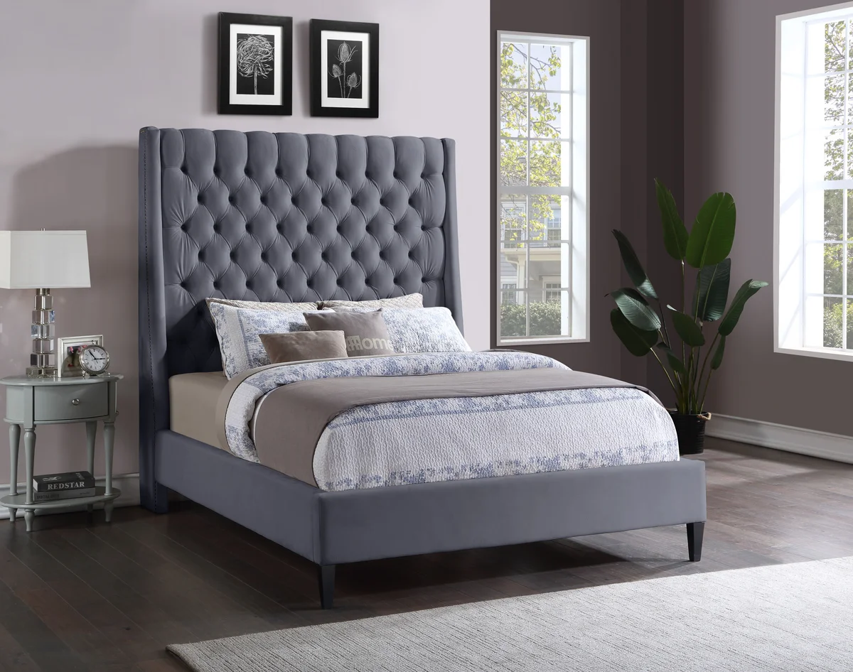 Fritz - Queen Bed - Gray - View 2