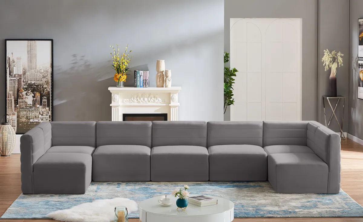Quincy - 7 Piece Modular U-Shaped Sectional - Gray