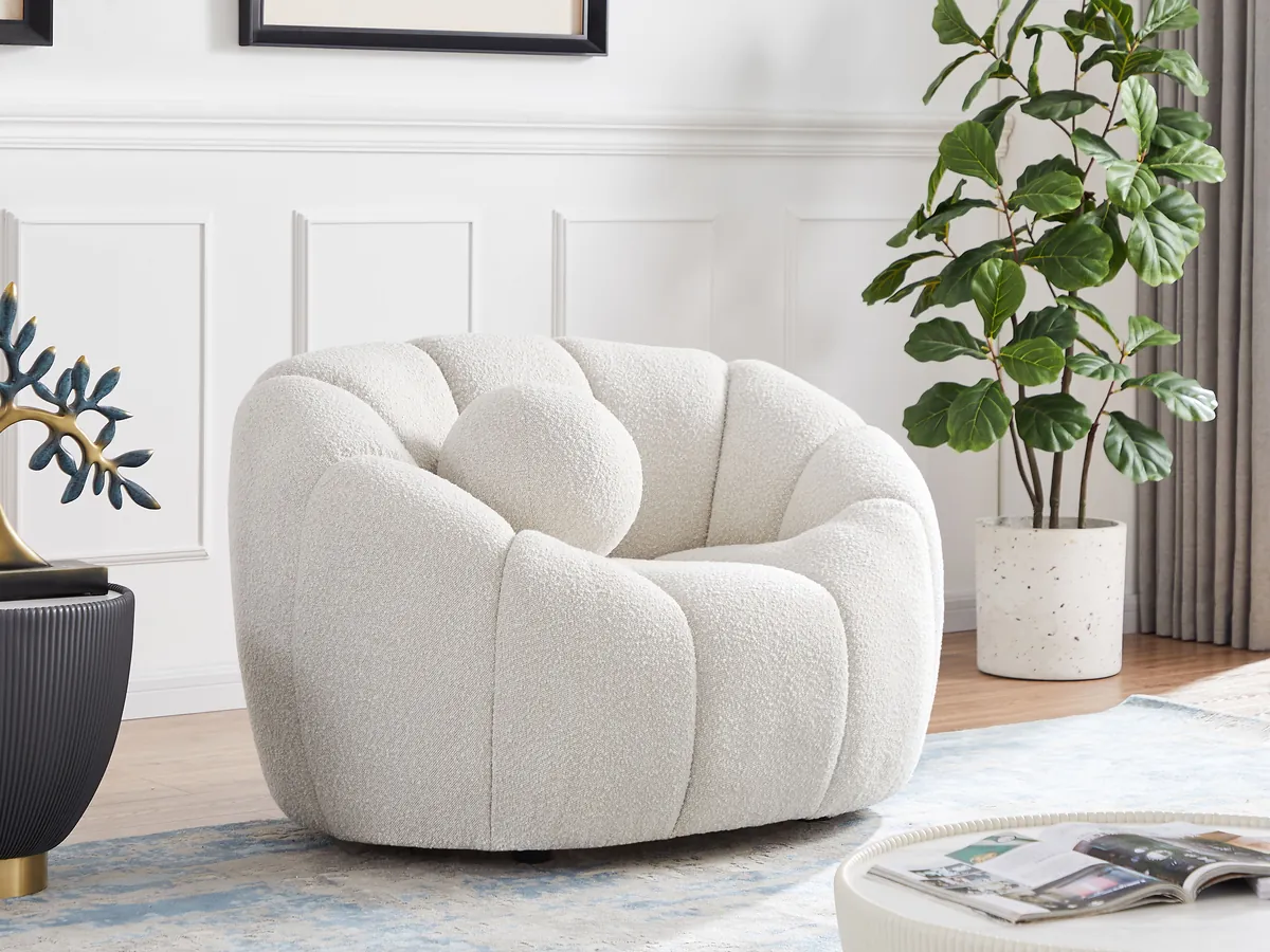 Elijah - Boucle Chair - Cream - View 2