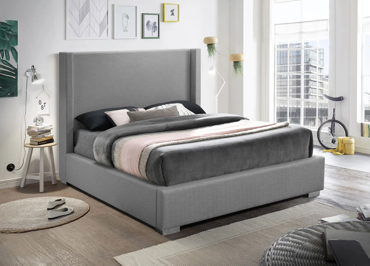 Royce - King Bed - Gray