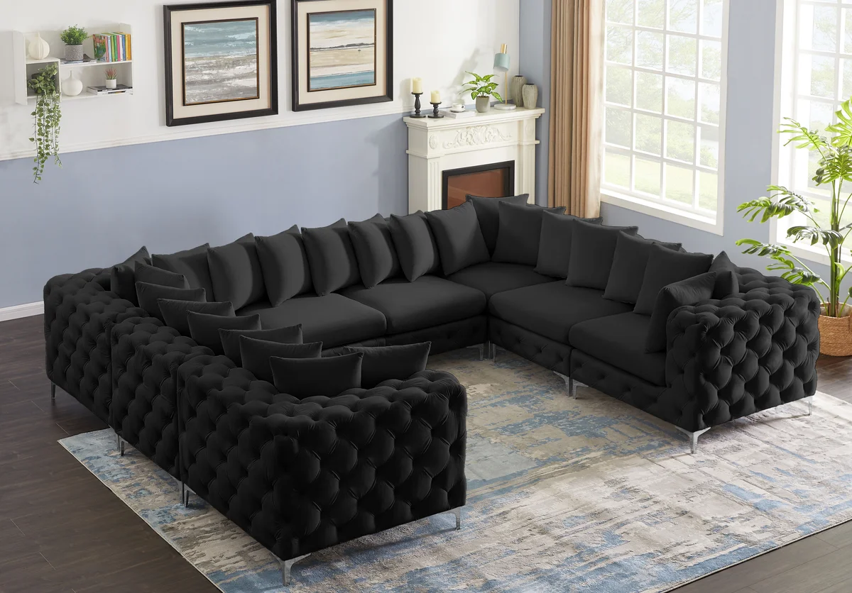 Tremblay - 8 Piece Modular U-Shaped Sectional - Black