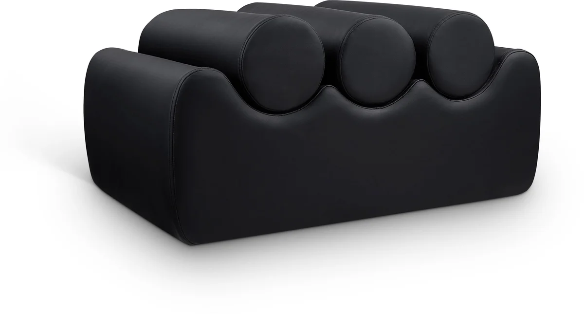 Rumble - 32" Bench - Black