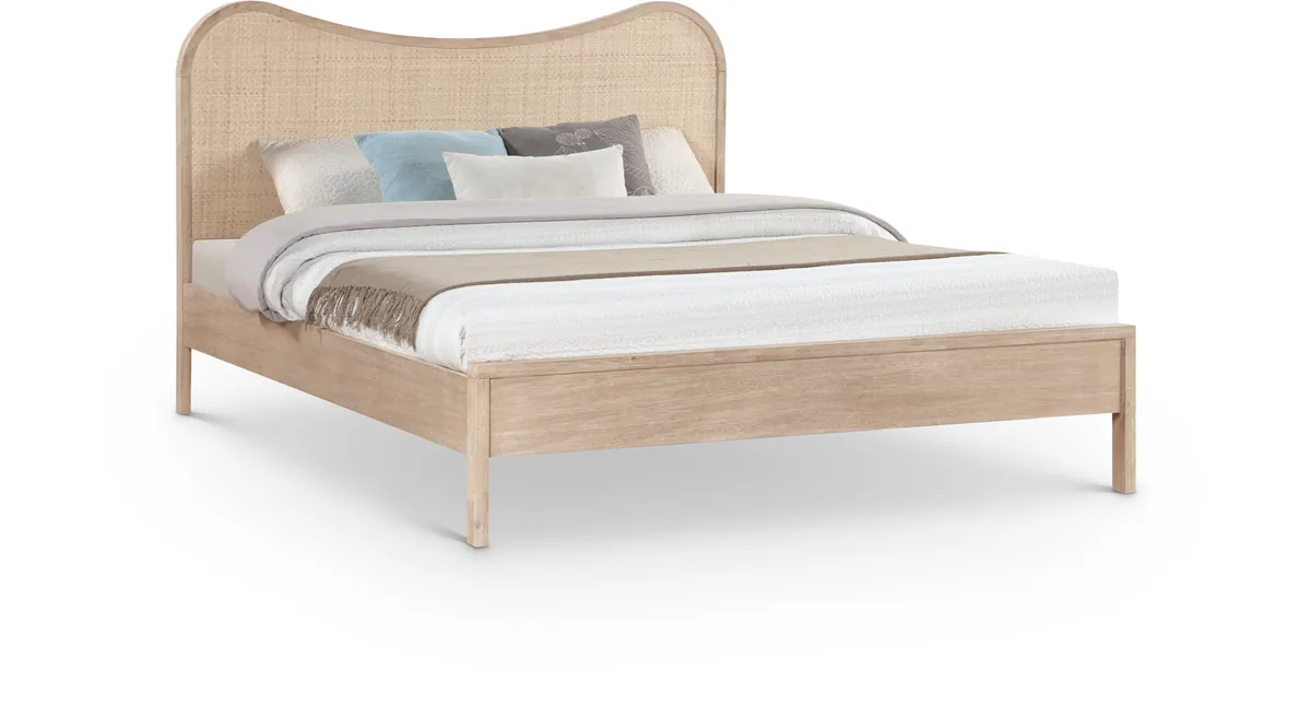 Windsor - Rubberwood Queen Bed - Natural