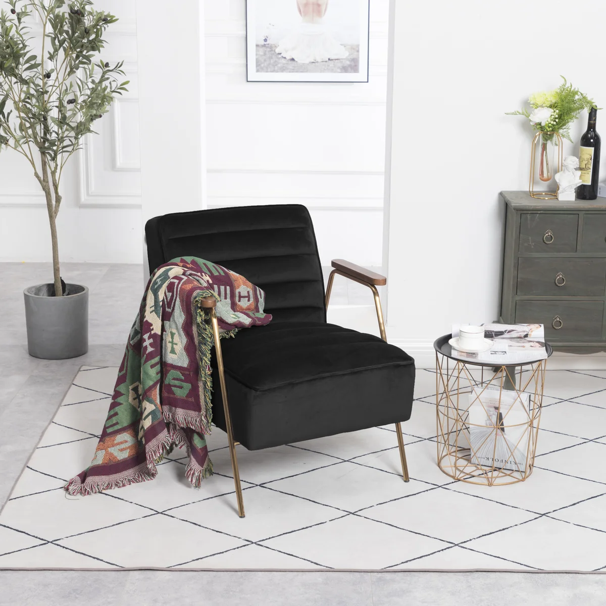 Woodford - Accent Chair - Black