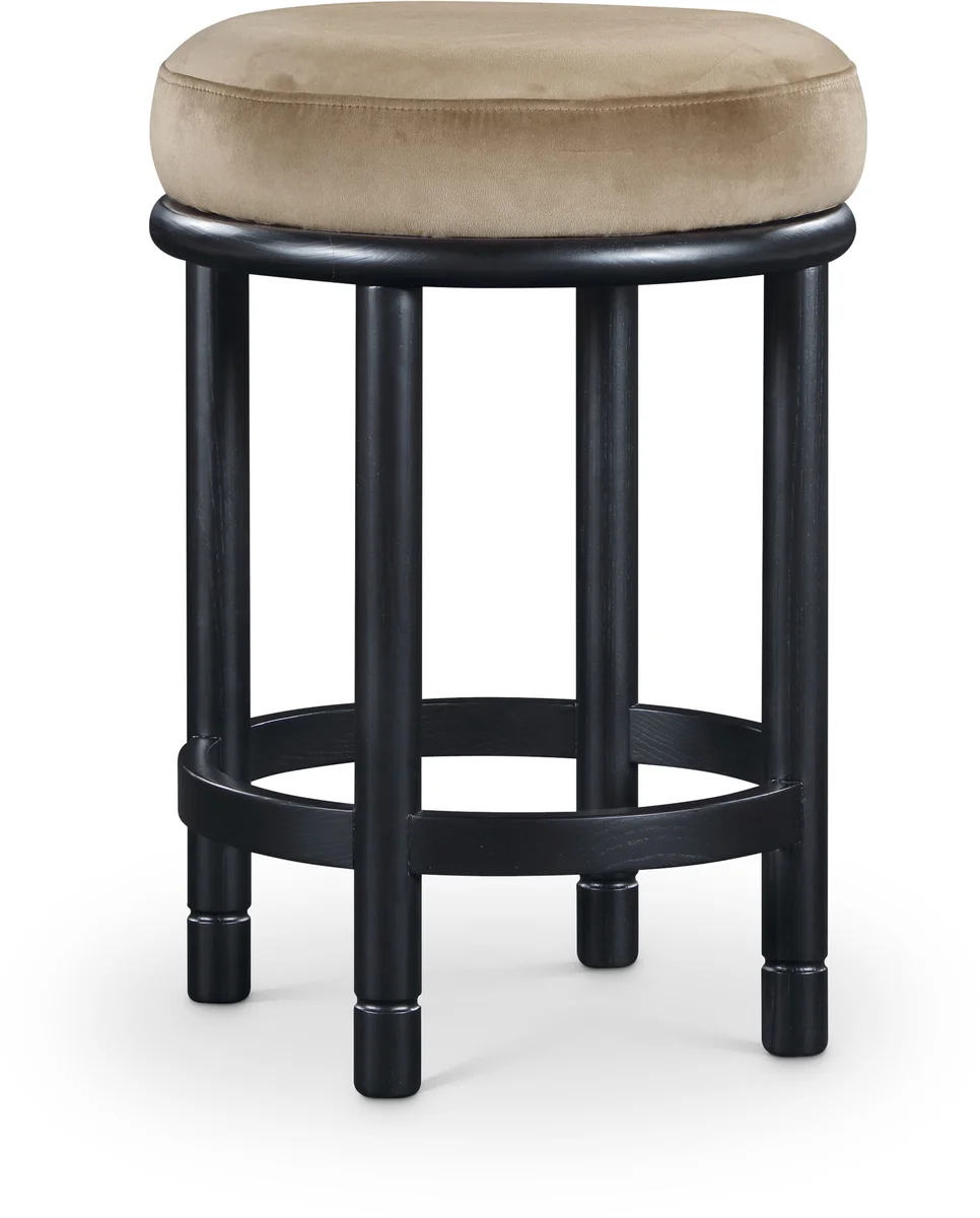 Monette - Counter Stool With Black Base - Beige