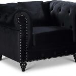 Chesterfield Velvet Upholstered Chair