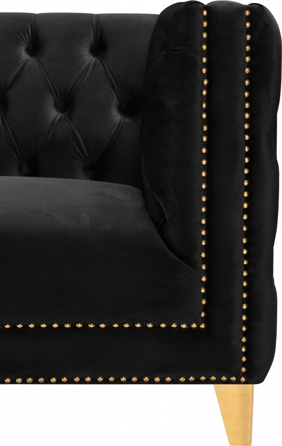Michelle 66" Velvet Upholstered Loveseat