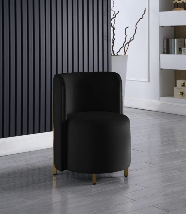 Rotunda Velvet Upholstered Chair