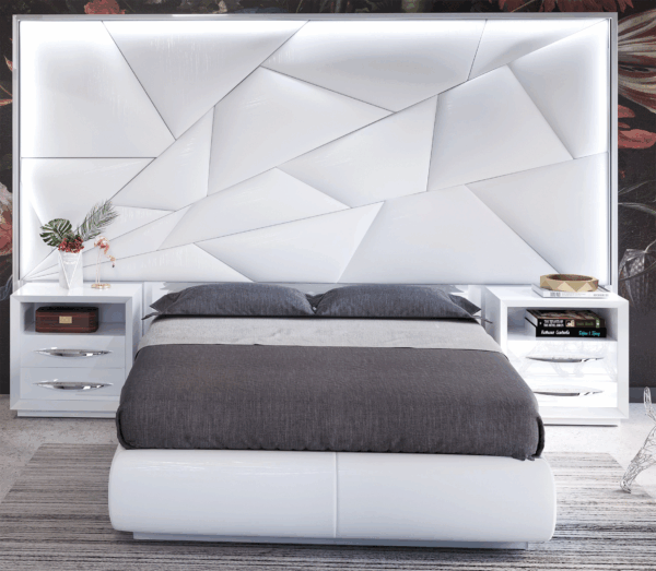 Majesty Bed QS w/light