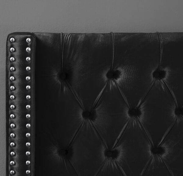 Aiden Velvet Upholstered Bed