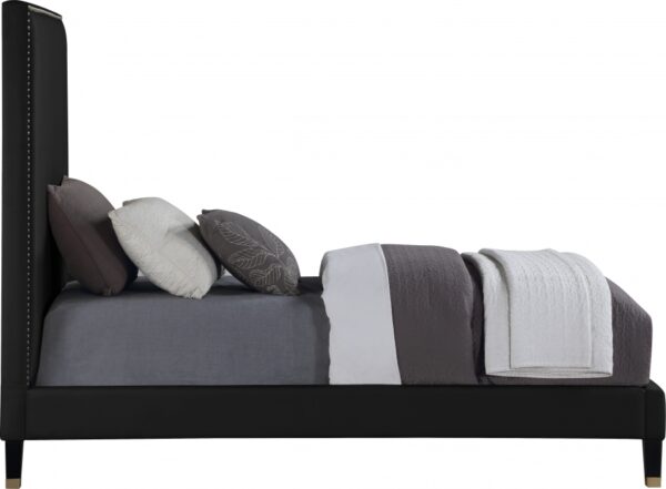 Harlie Velvet Upholstered Twin Bed