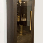 Essenza 1 Door Vitrine Left
