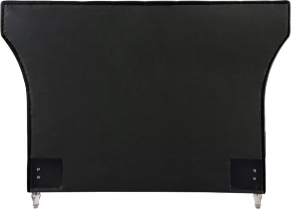 Kira Velvet Upholstered Bed