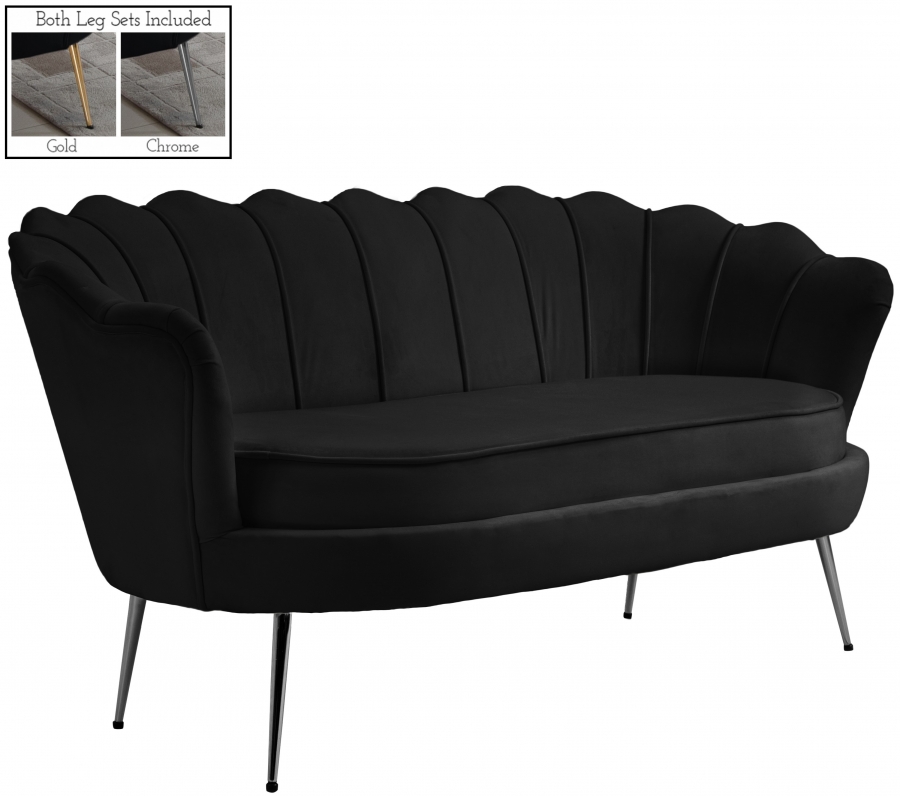Gardenia 60" Velvet Upholstered Loveseat