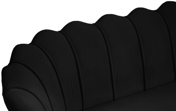 Gardenia 60" Velvet Upholstered Loveseat