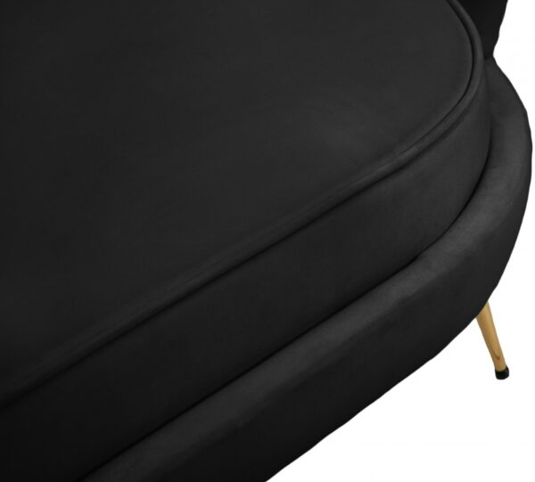 Gardenia 60" Velvet Upholstered Loveseat