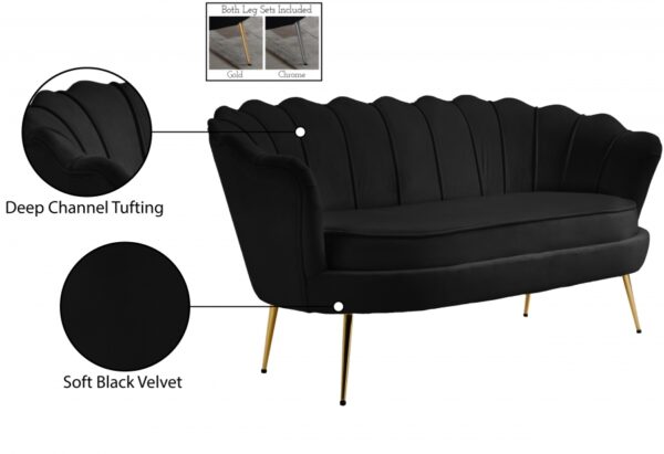 Gardenia 60" Velvet Upholstered Loveseat
