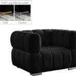 Gwen Velvet Upholstered Chair