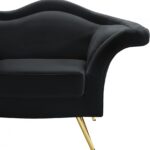 Lips 75" Velvet Upholstered Loveseat