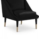 Elegante Velvet Upholstered Chair