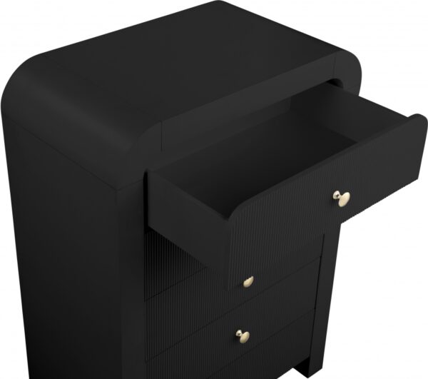 Artisto Ash Veneer Chest