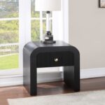 Artisto Ash Veneer End / Side Table