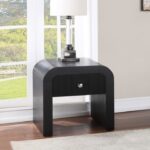 Artisto Ash Veneer End / Side Table