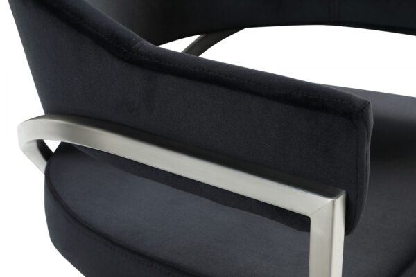 Madelyn Velvet Upholstered Dining Chair
