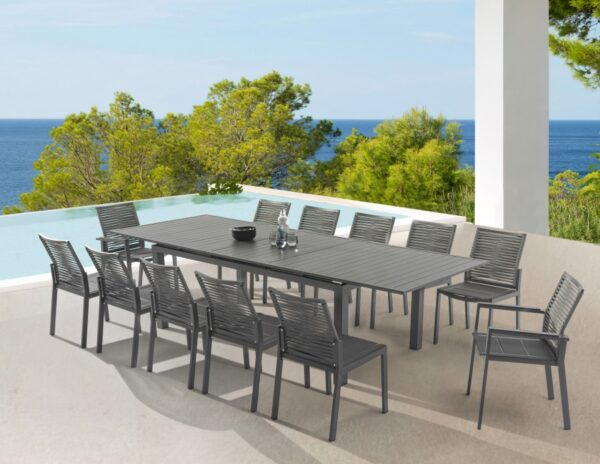 Maldives 95.5" - 119" Aluminum Extendable Outdoor Patio Dining Table