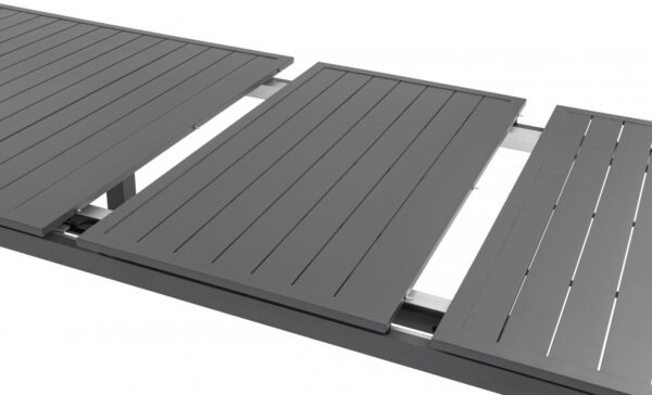Maldives 95.5" - 119" Aluminum Extendable Outdoor Patio Dining Table