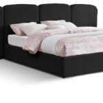 Shiloh Boucle Fabric Upholstered Bed
