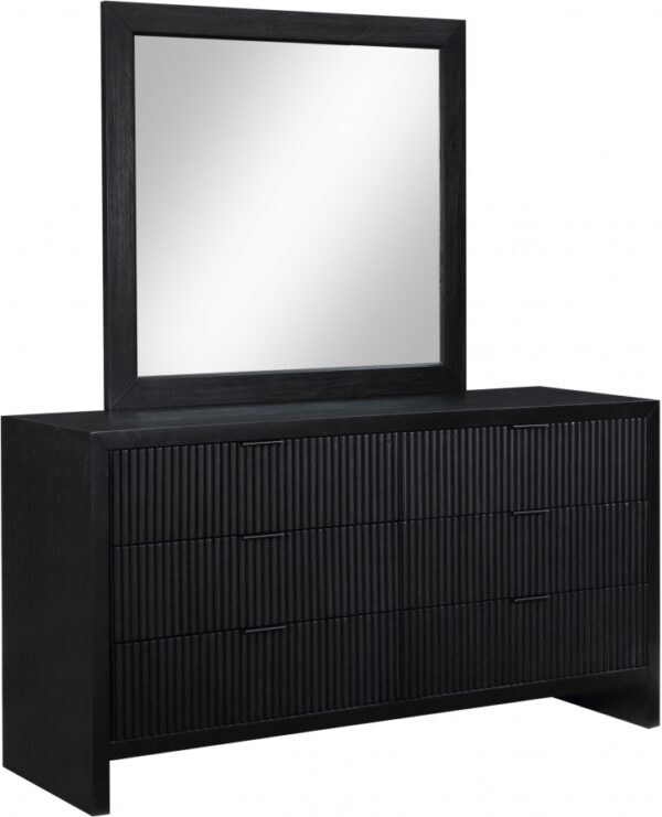 Fairfax Solid Wood And Oak Veneer Dresser