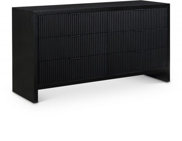 Fairfax Solid Wood And Oak Veneer Dresser