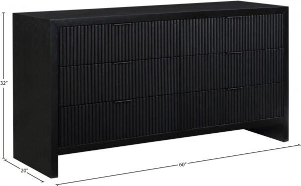 Fairfax Solid Wood And Oak Veneer Dresser